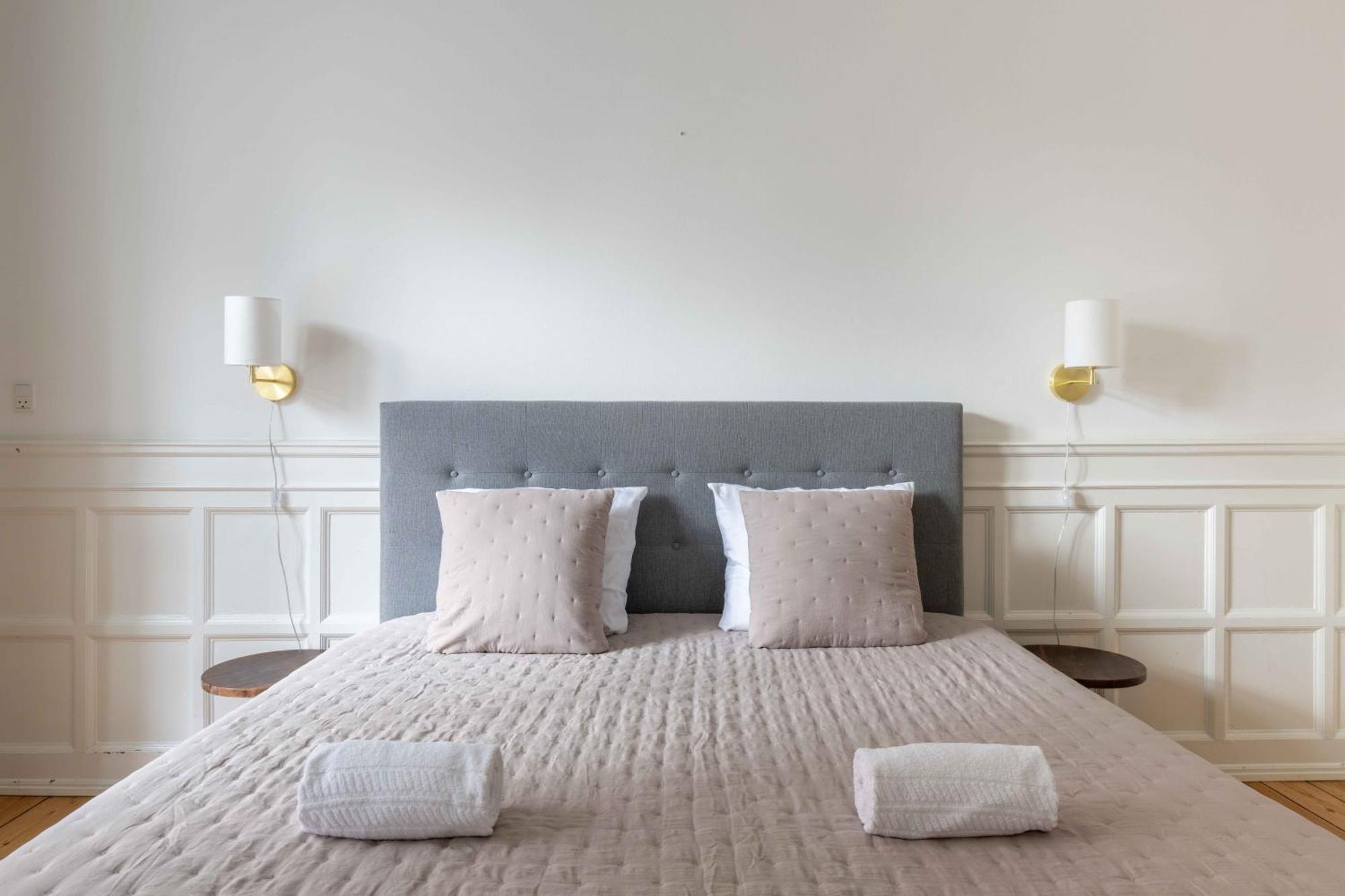Apartment Large In By Tivoli Gardens *